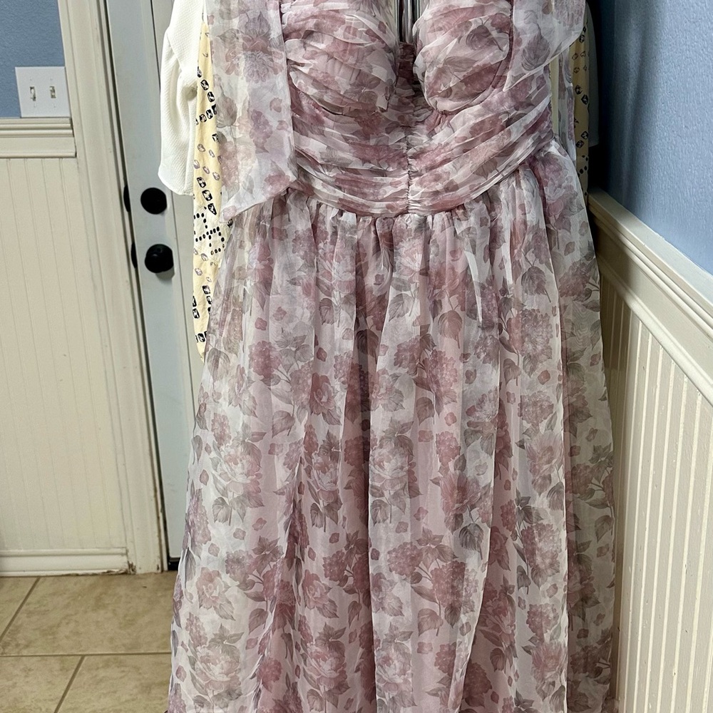 Petal & Pup Floret Bow Strap Midi Sundress in Pink/purple - Picture 5 of 9